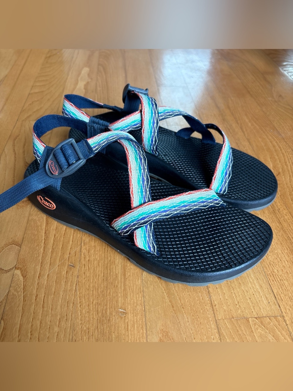 Chaco Women’s Z1 Classic Sandals Prism Mint Rainbow Colorful Waves Shoes Sz 9
